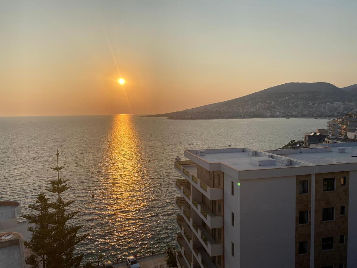 Apartment With Huge Sea View Balcony Sarande Exterior photo