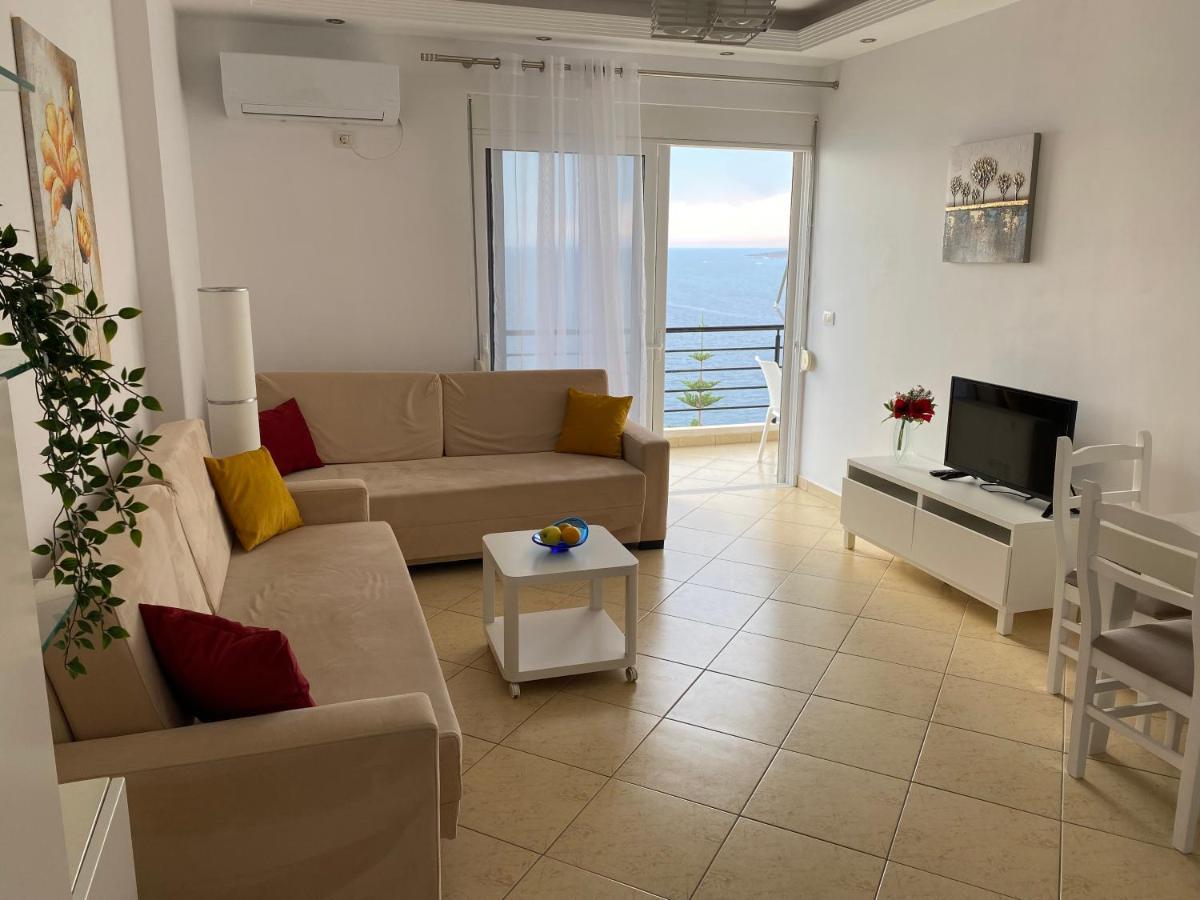 Apartment With Huge Sea View Balcony Sarande Exterior photo